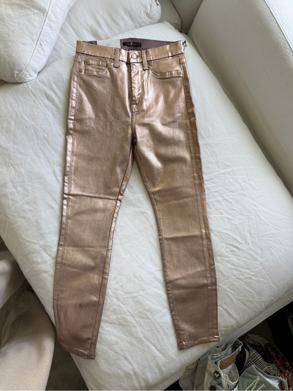 7 For all of mankind Metallic Rose Gold Women's Skinny Jeans - Picture 3 of 4